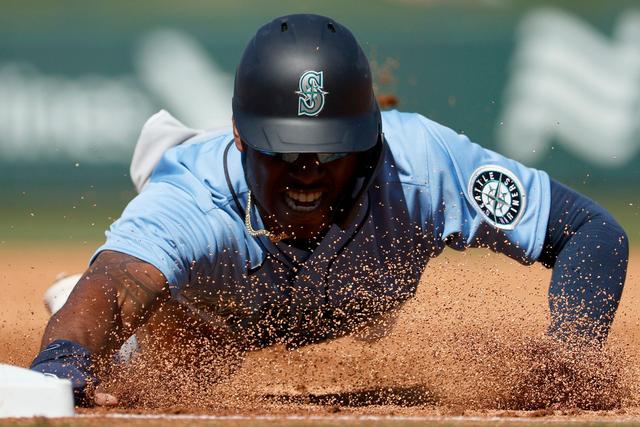 苏亚雷斯以 苏亚雷斯以